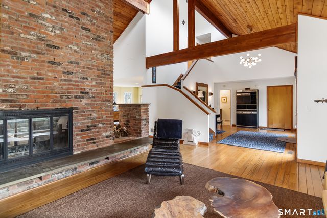 1 Brightfield Lane, Westport, CT 06880