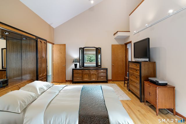 1 Brightfield Lane, Westport, CT 06880