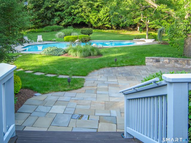 1 Brightfield Lane, Westport, CT 06880