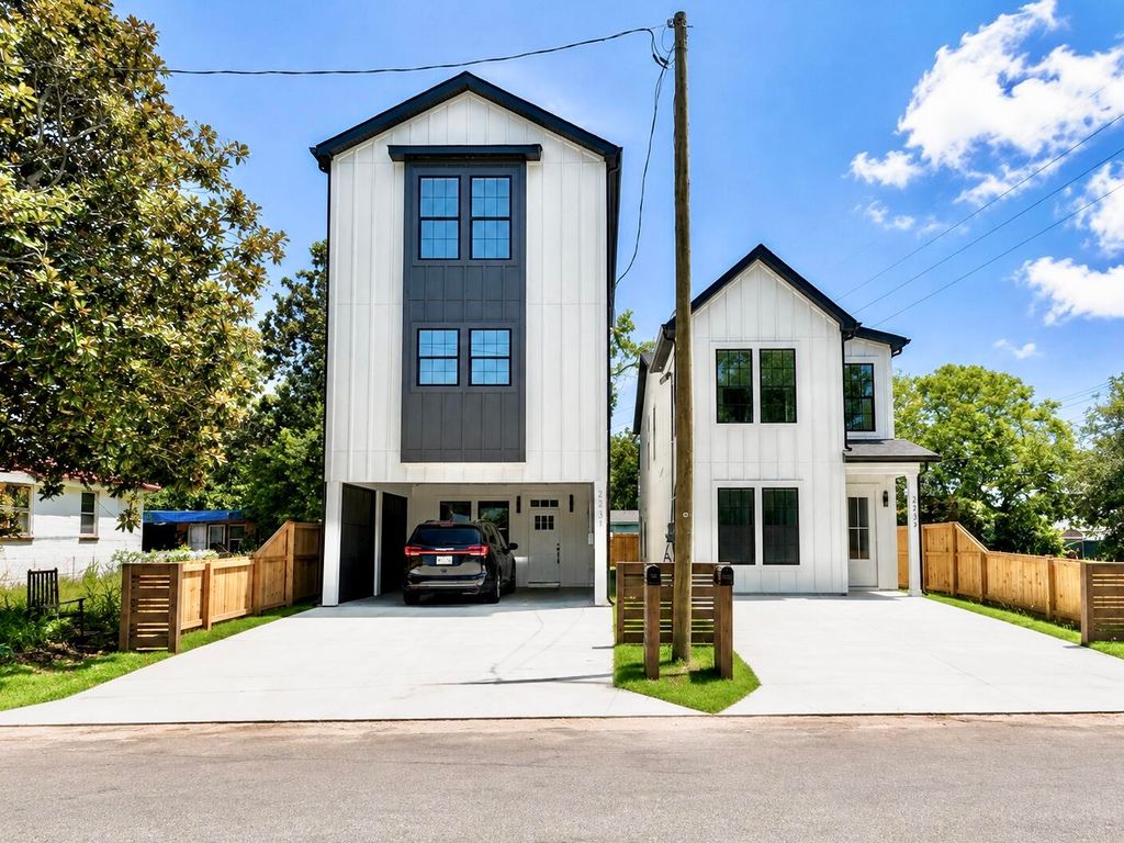2231 Clinton Street, North Charleston, SC 29405