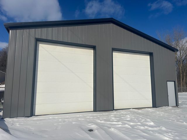 17050 M-86, Three Rivers, MI 49093