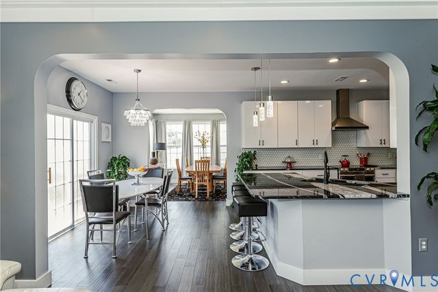 13119 Stockleigh Dr, Chester, VA 23831
