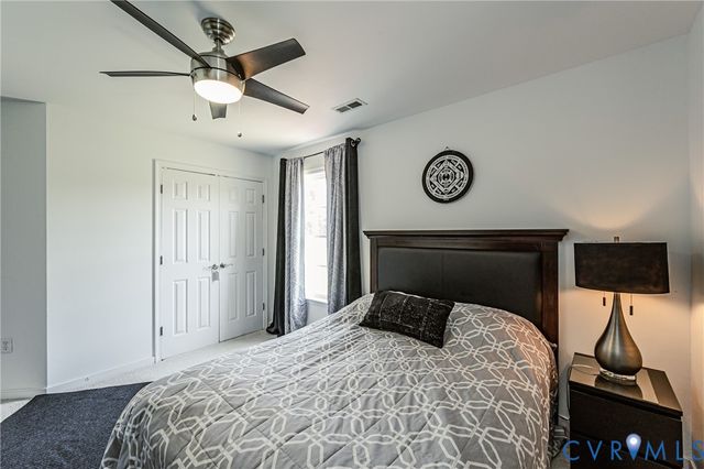 13119 Stockleigh Dr, Chester, VA 23831