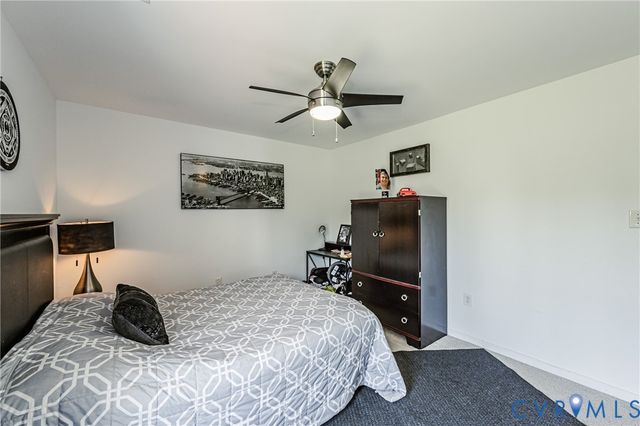 13119 Stockleigh Dr, Chester, VA 23831