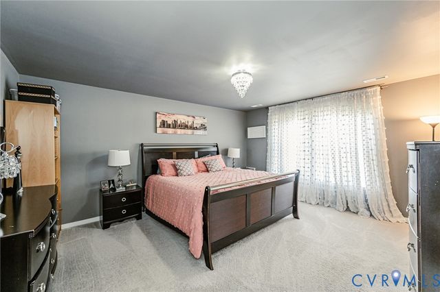 13119 Stockleigh Dr, Chester, VA 23831