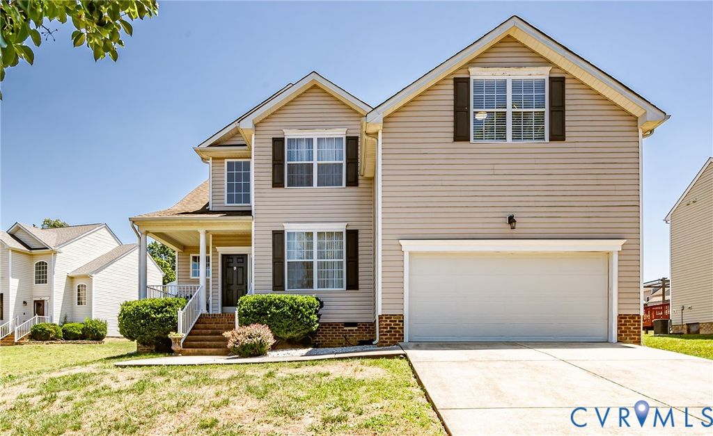 13119 Stockleigh Dr, Chester, VA 23831