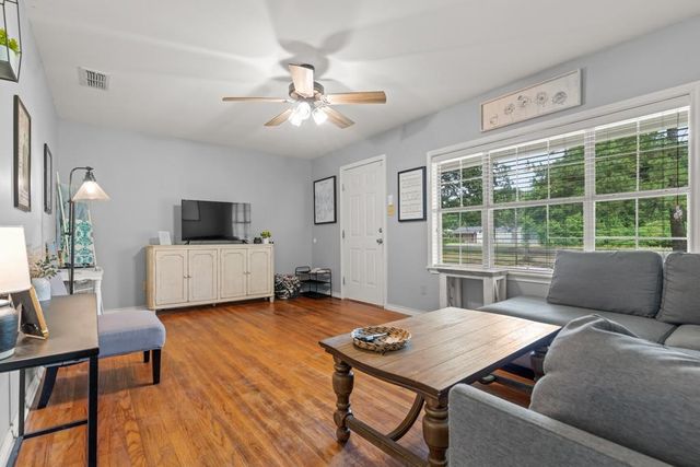 2144 State Highway 155, Gilmer, TX 75645