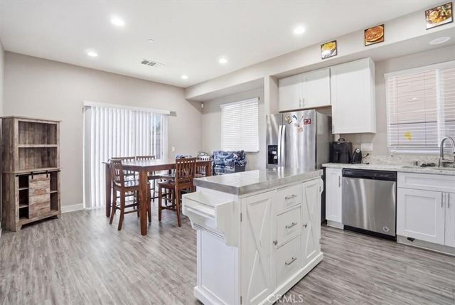 10128 Camino De Rosa, Riverside, CA 92503