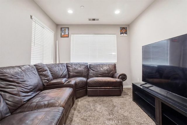 10128 Camino De Rosa, Riverside, CA 92503