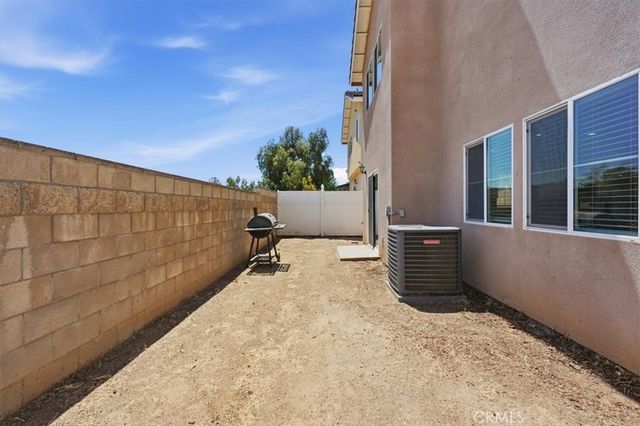 10128 Camino De Rosa, Riverside, CA 92503