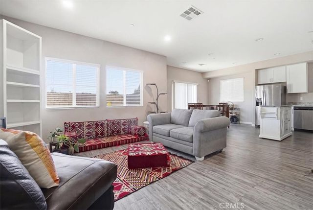 10128 Camino De Rosa, Riverside, CA 92503