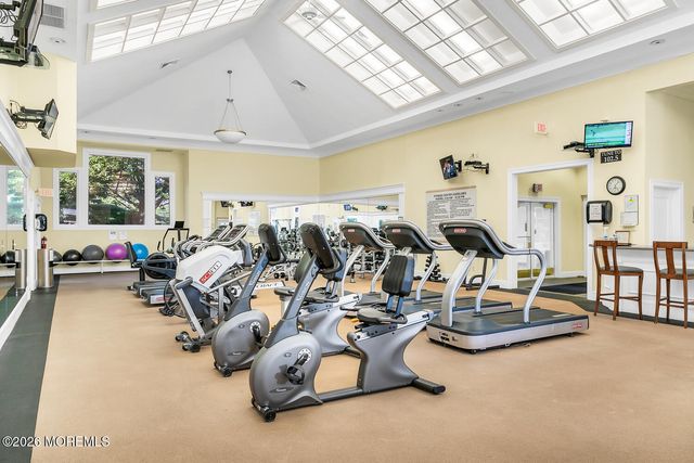 122 Greenlawns Drive, Lakewood, NJ 08701