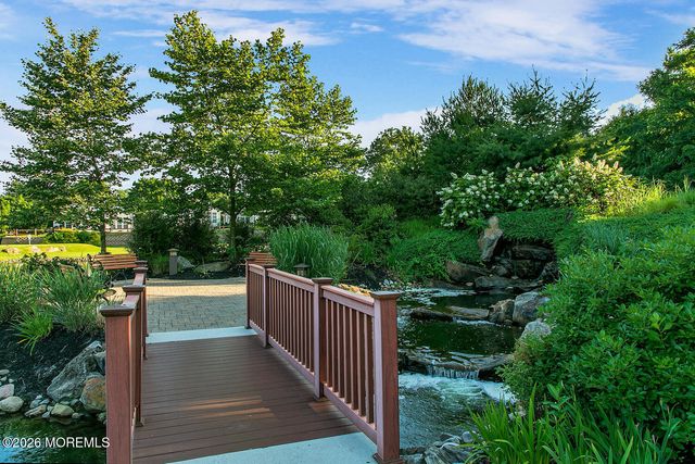 122 Greenlawns Drive, Lakewood, NJ 08701