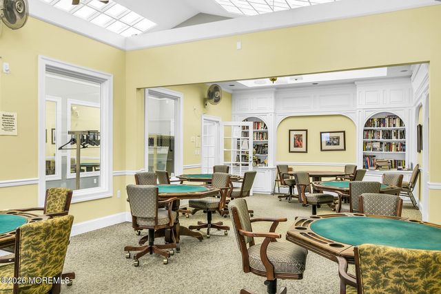 122 Greenlawns Drive, Lakewood, NJ 08701