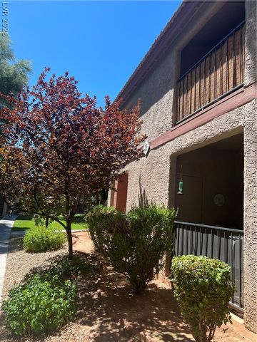 5576 West Rochelle Avenue 25B, Las Vegas, NV 89103
