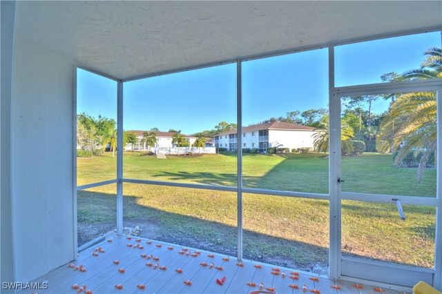 2330 Naples Trace CIR 9-903, Naples, FL 34109