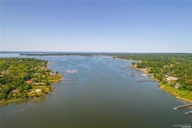 333 E Shore Road, Kings Point, NY 11023