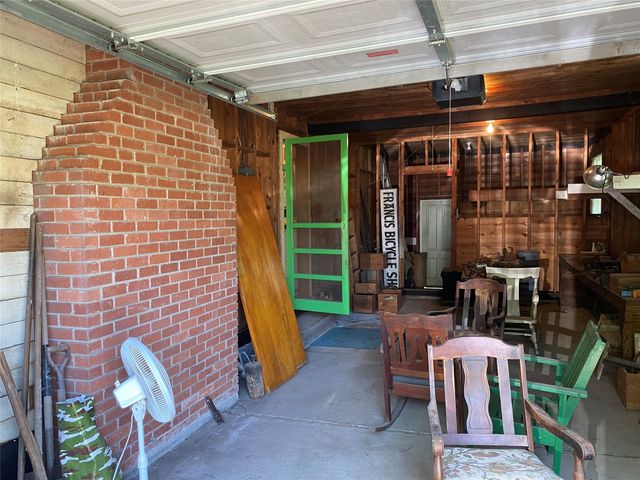 516 S Mckinney Street, Mexia, TX 76667