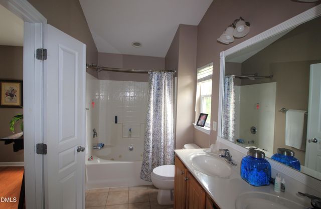 317 Kinellan Lane, Cary, NC 27519