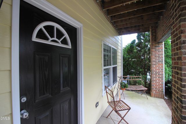 317 Kinellan Lane, Cary, NC 27519