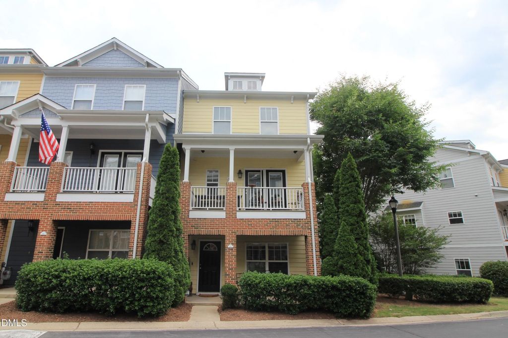 317 Kinellan Lane, Cary, NC 27519