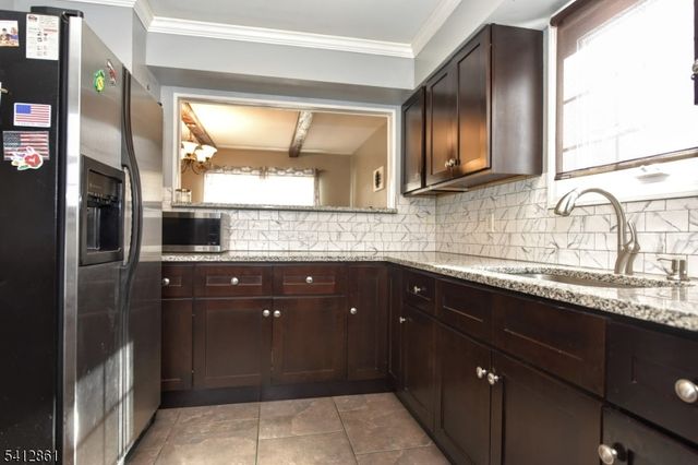 186 N Ethel Ave, Hawthorne Boro, NJ 07506