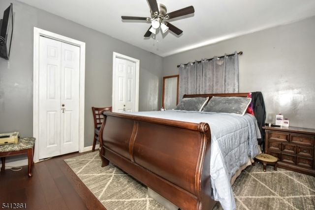 186 N Ethel Ave, Hawthorne Boro, NJ 07506