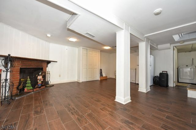 186 N Ethel Ave, Hawthorne Boro, NJ 07506