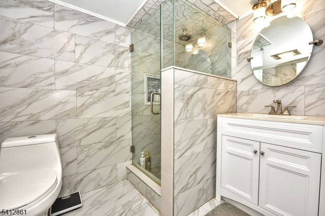 186 N Ethel Ave, Hawthorne Boro, NJ 07506