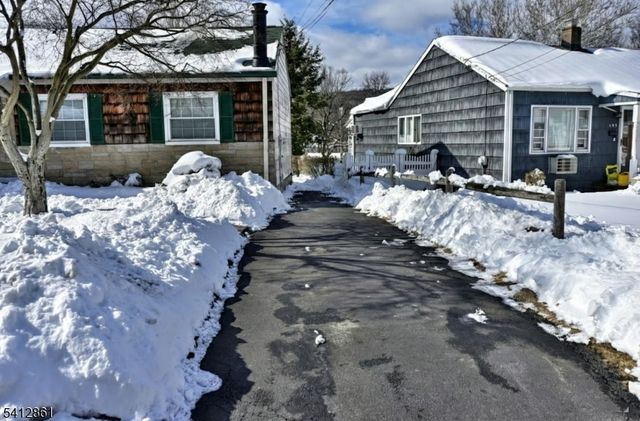 186 N Ethel Ave, Hawthorne Boro, NJ 07506