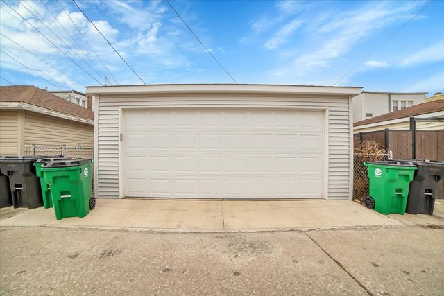 2108 Highland Avenue, Berwyn, IL 60402