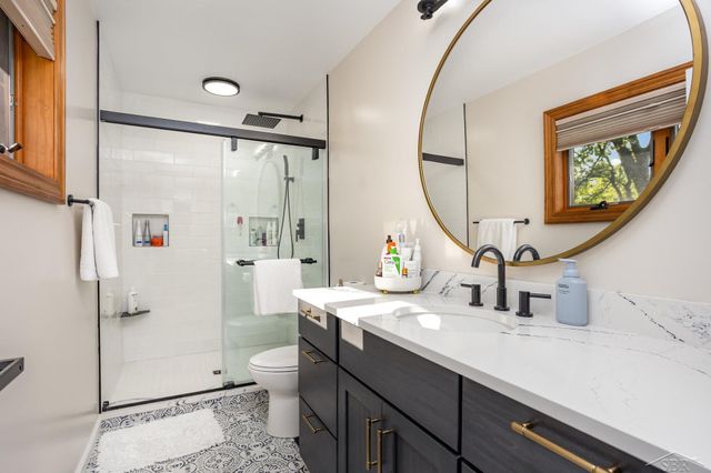 44 N Linwood Beach Road, Fraser Twp, MI 48634