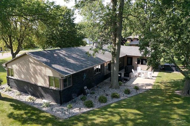 44 N Linwood Beach Road, Fraser Twp, MI 48634