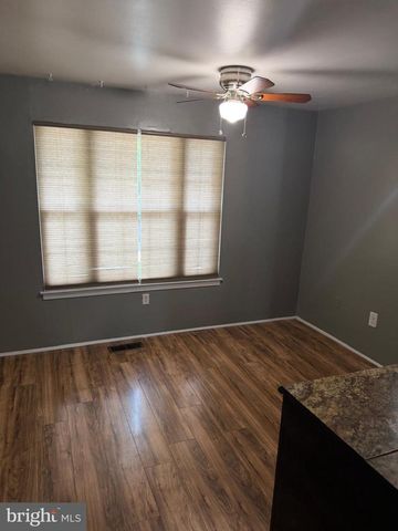 8458 SNOWDEN OAKS PL, Laurel, MD 20708