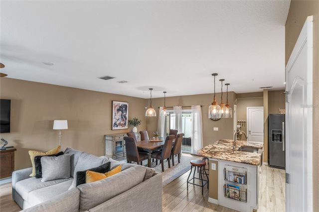 4833 APPLE BLOSSOM LANE, St Cloud, FL 34771