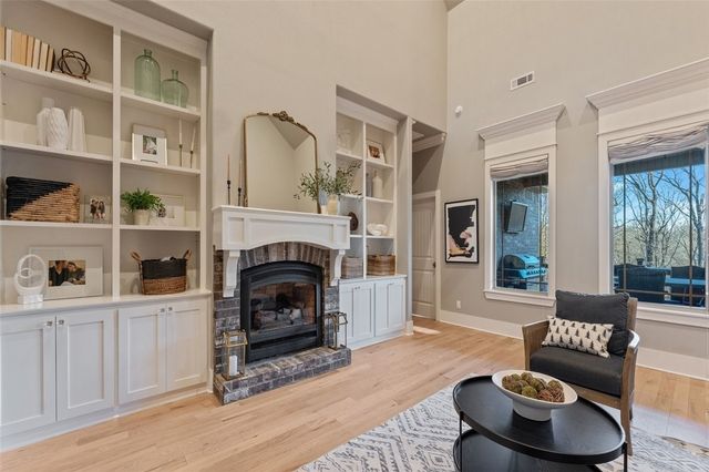 1476 Le Chesnay Drive, Centerton, AR 72719