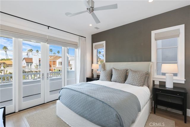 708 Heliotrope Avenue, Corona Del Mar, CA 92625