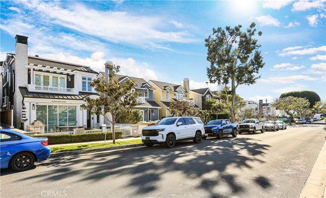 708 Heliotrope Avenue, Corona Del Mar, CA 92625