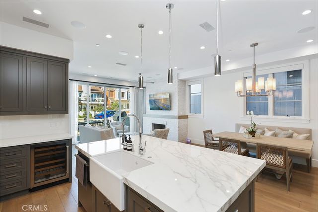 708 Heliotrope Avenue, Corona Del Mar, CA 92625