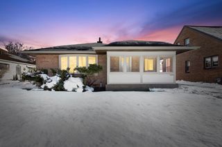 3324 N 94th STREET, Milwaukee, WI 53222