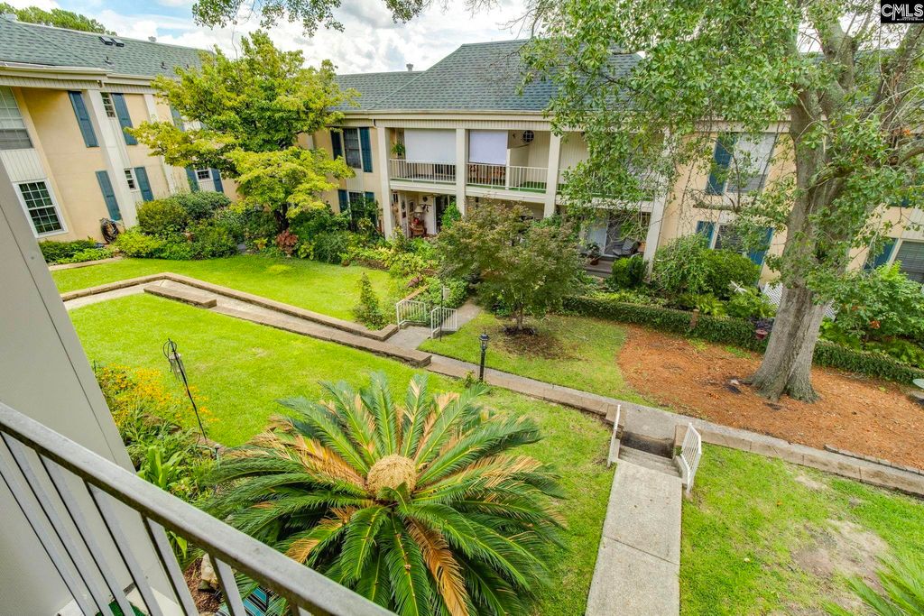 3600 Chateau Drive C-204, Columbia, SC 29204