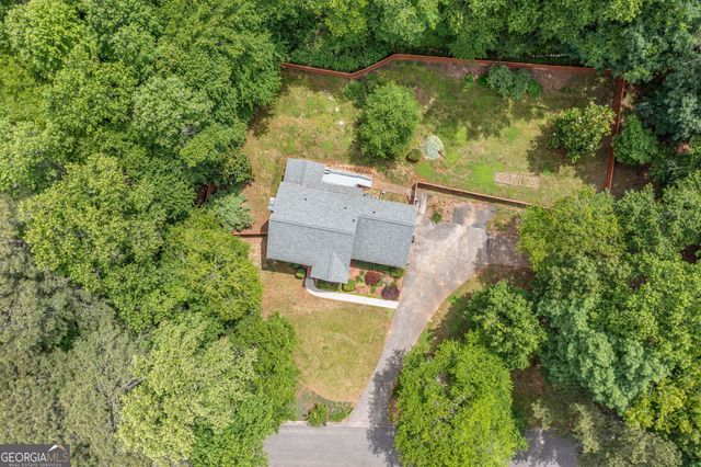 49 TIMBERLAKE Cove NE, Cartersville, GA 30121