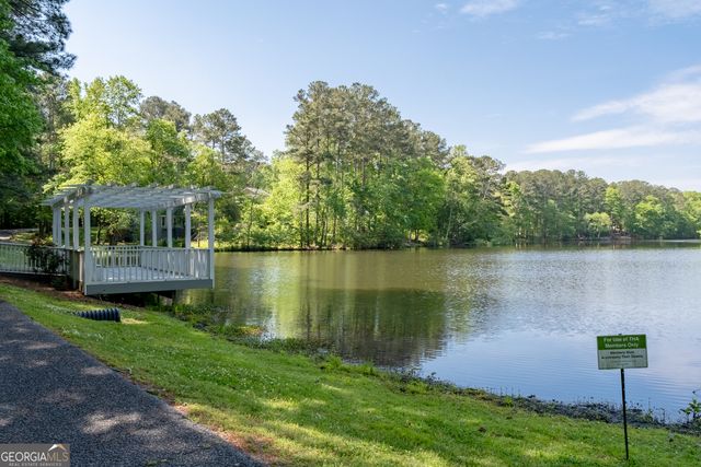 49 TIMBERLAKE Cove NE, Cartersville, GA 30121