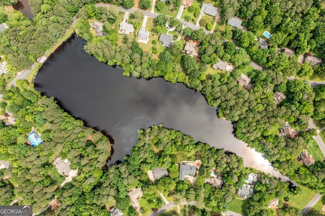 49 TIMBERLAKE Cove NE, Cartersville, GA 30121