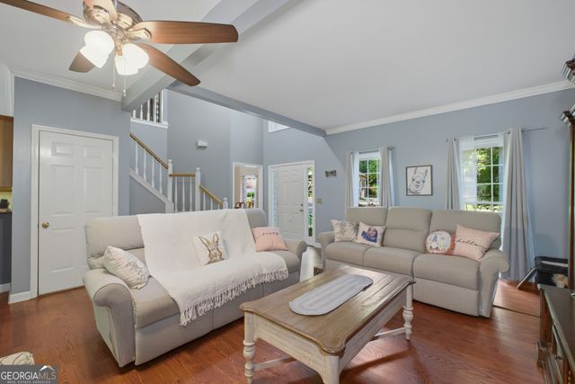 49 TIMBERLAKE Cove NE, Cartersville, GA 30121