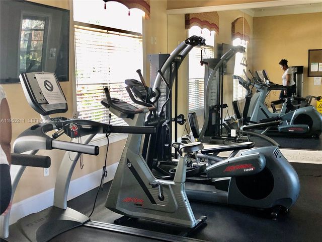 9873 Baywinds Dr 5208, West Palm Beach, FL 33411