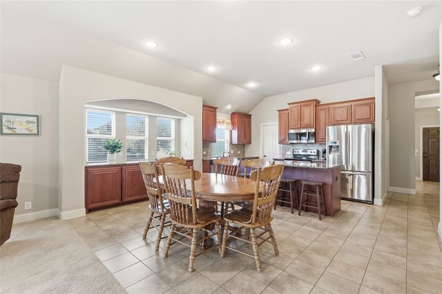 8204 Spitfire Trail, Aubrey, TX 76227