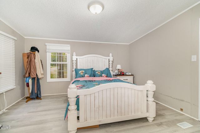 4148 Forest Court, Oxford, NC 27565