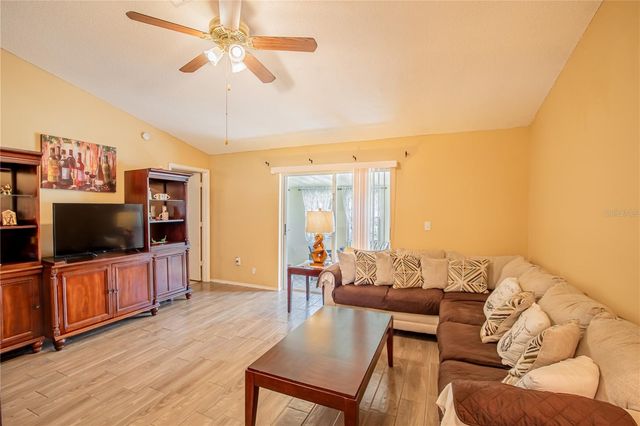 7212 PEBBLE PASS LOOP, Lakeland, FL 33810