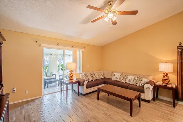 7212 PEBBLE PASS LOOP, Lakeland, FL 33810